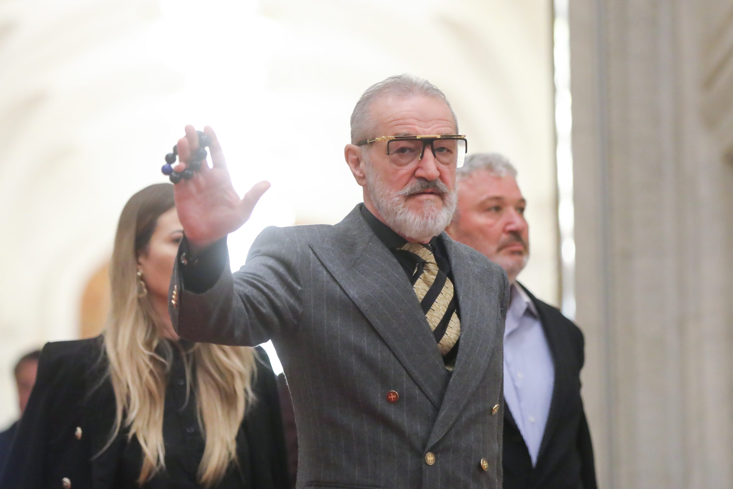 Reacția lui Gigi Becali, după ce a fost votată „legea Novak”: „De acum, gata!”