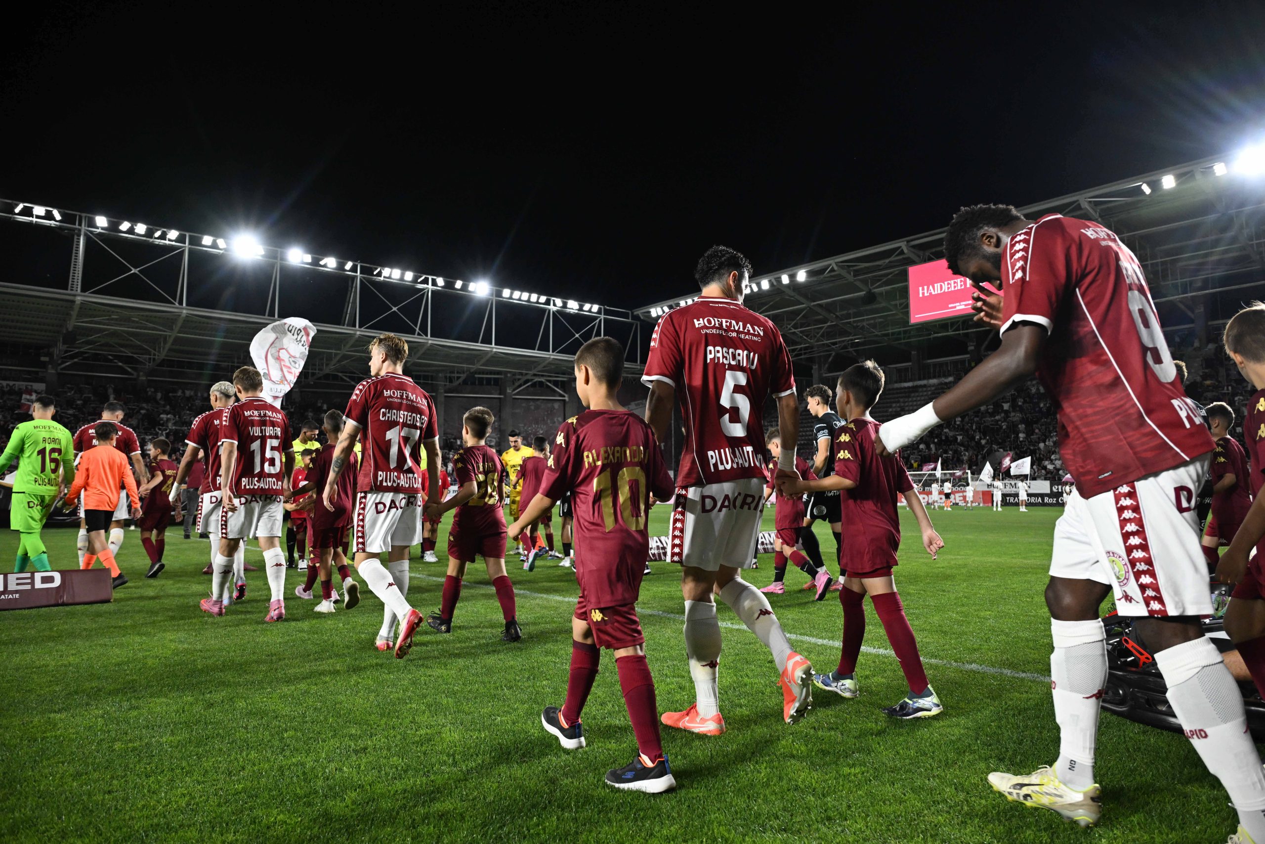 Pleacă de la Rapid, după meciul cu UTA