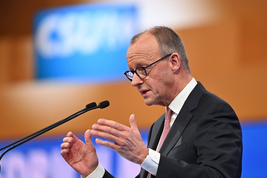 Europa trebuie să ia „decizii puternice” pentru a evita „declinul” economic. Avertismentul cancelarului german