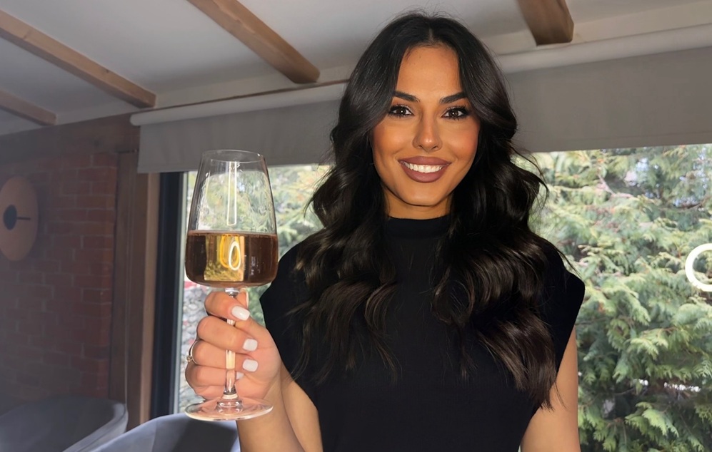 La final de 2025, Elena Voicu a făcut marele anunț: este însărcinată! „Anul acesta nu pot să beau!”