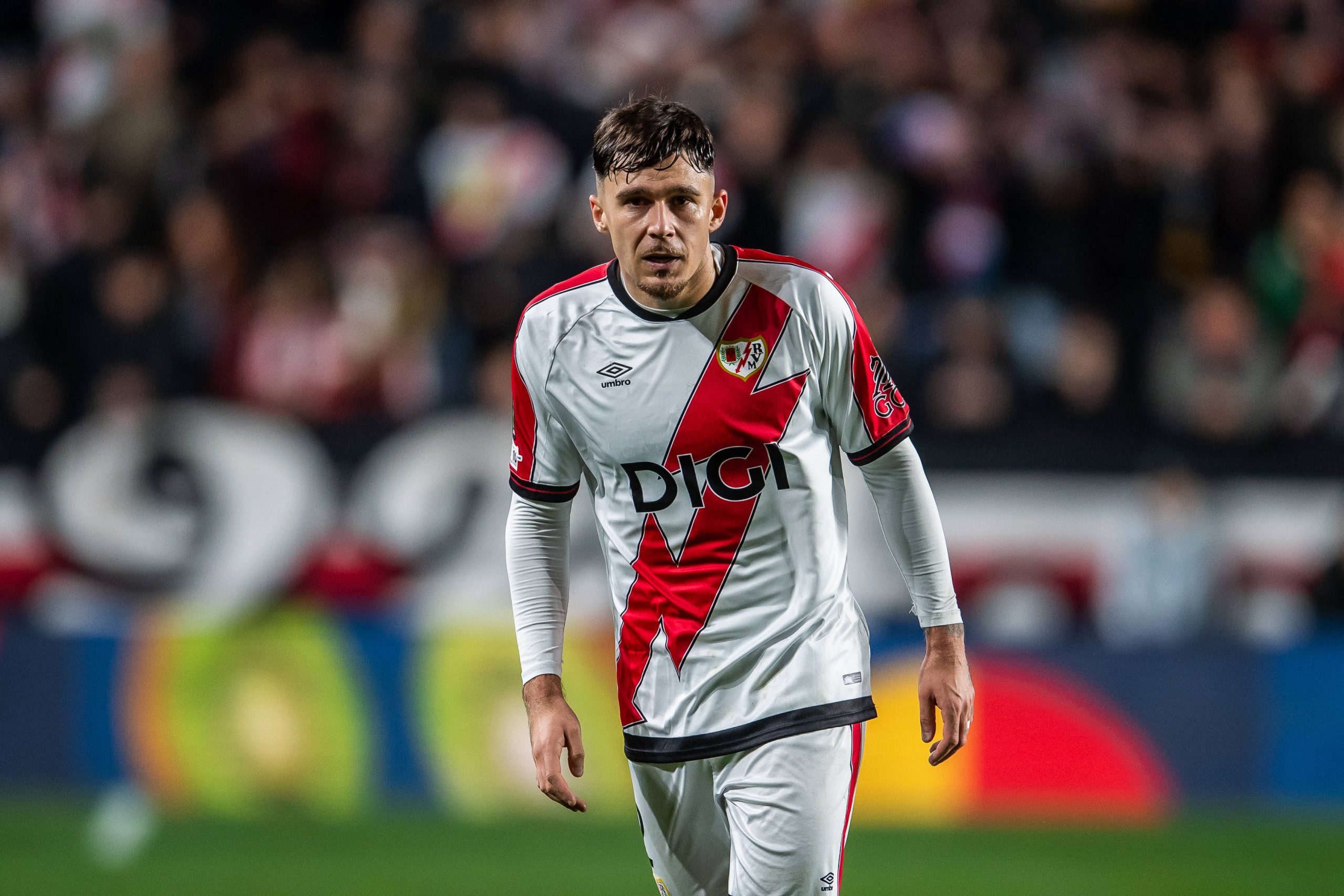 De Crăciun, spaniolii au făcut anunțul: Barcelona a luat decizia în privința transferului lui Andrei Rațiu