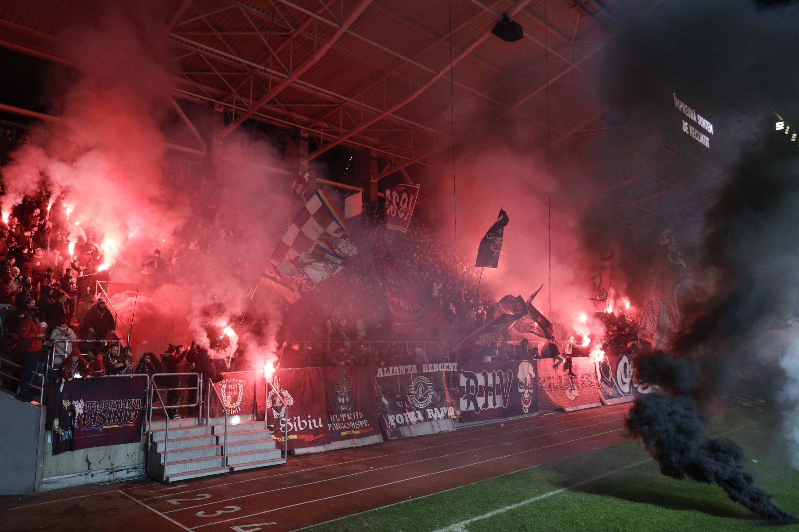 Nu s-a putut abține! Rapid a ”taxat-o” din nou pe Universitatea Craiova: ”De-ai dracului!”