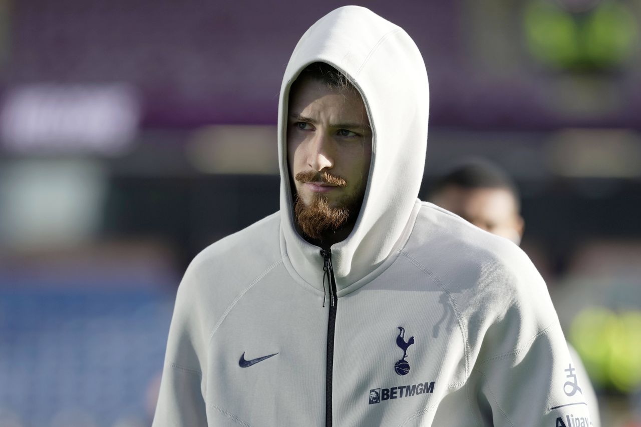 Drăgușin, martor la „jihad”: Tottenham nu a mai pățit asta niciodată în istorie!