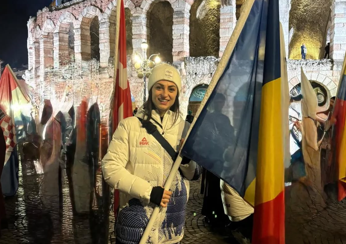 A avut loc ceremonia de închidere a Jocurilor Olimpice. Julia Sauter a fost port-drapelul României