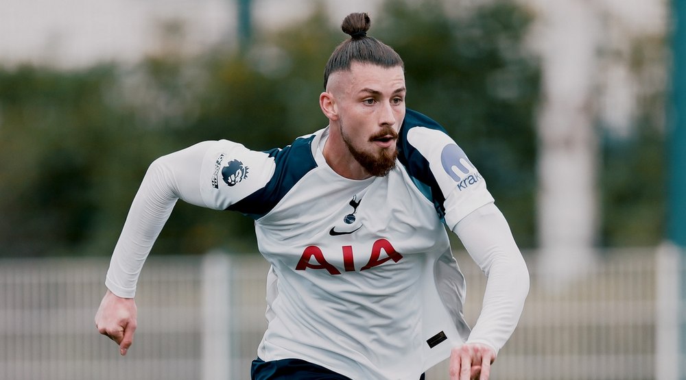 Lovitură pentru Radu Drăgușin. Numirea noului antrenor de la Tottenham, cea mai nefavorabilă variantă pentru român