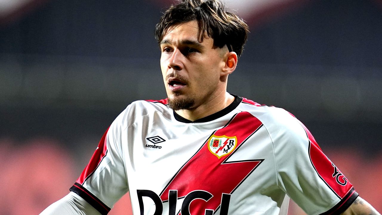 Rayo Vallecano i-a stabilit prețul lui Andrei Rațiu! Anunțul venit înainte de semifinala Conference League