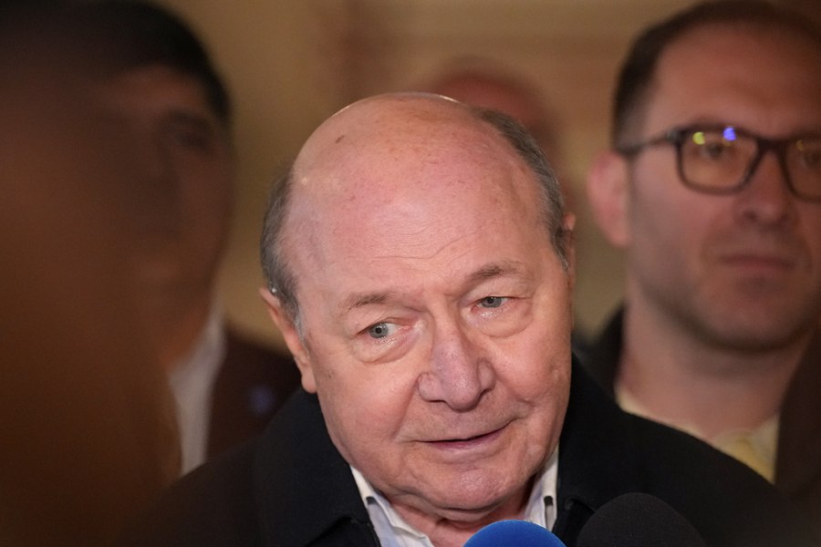 Traian Băsescu, reacție vehementă la criza politică: „Niște amatori de proastă calitate”. Ce spune despre varianta unui premier tehnocrat