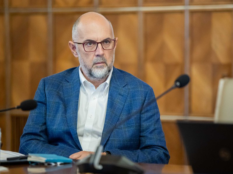 Kelemen Hunor, critici despre legea salarizării: „Sunt probleme tehnice și lipsă de legitimitate a Guvernului interimar”
