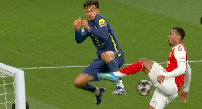 Ultragiați! Momentul care a declanșat furia în Arsenal -0: ”Se va vorbi despre asta zeci de ani”