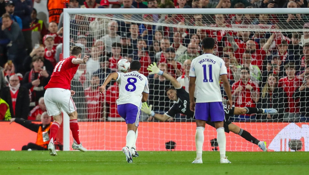 Nottingham Forest -0. Wood a decis victoria, din penalty