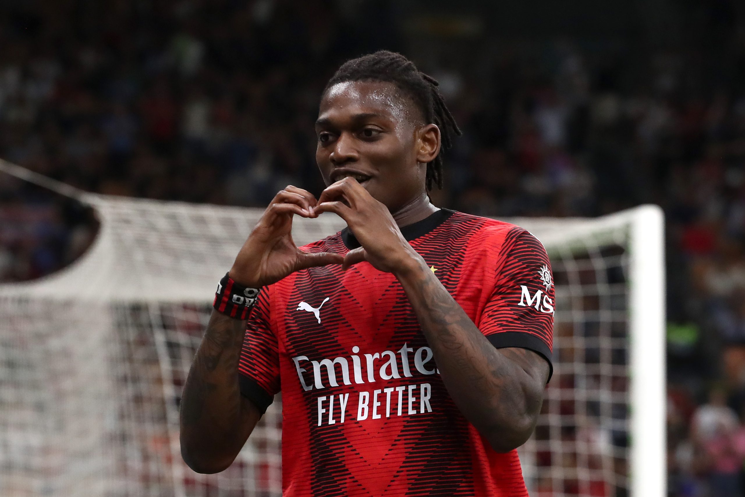 Rafael Leao a spus ”DA” pentru transferul la Barcelona! AC Milan i-a informat deja pe catalani