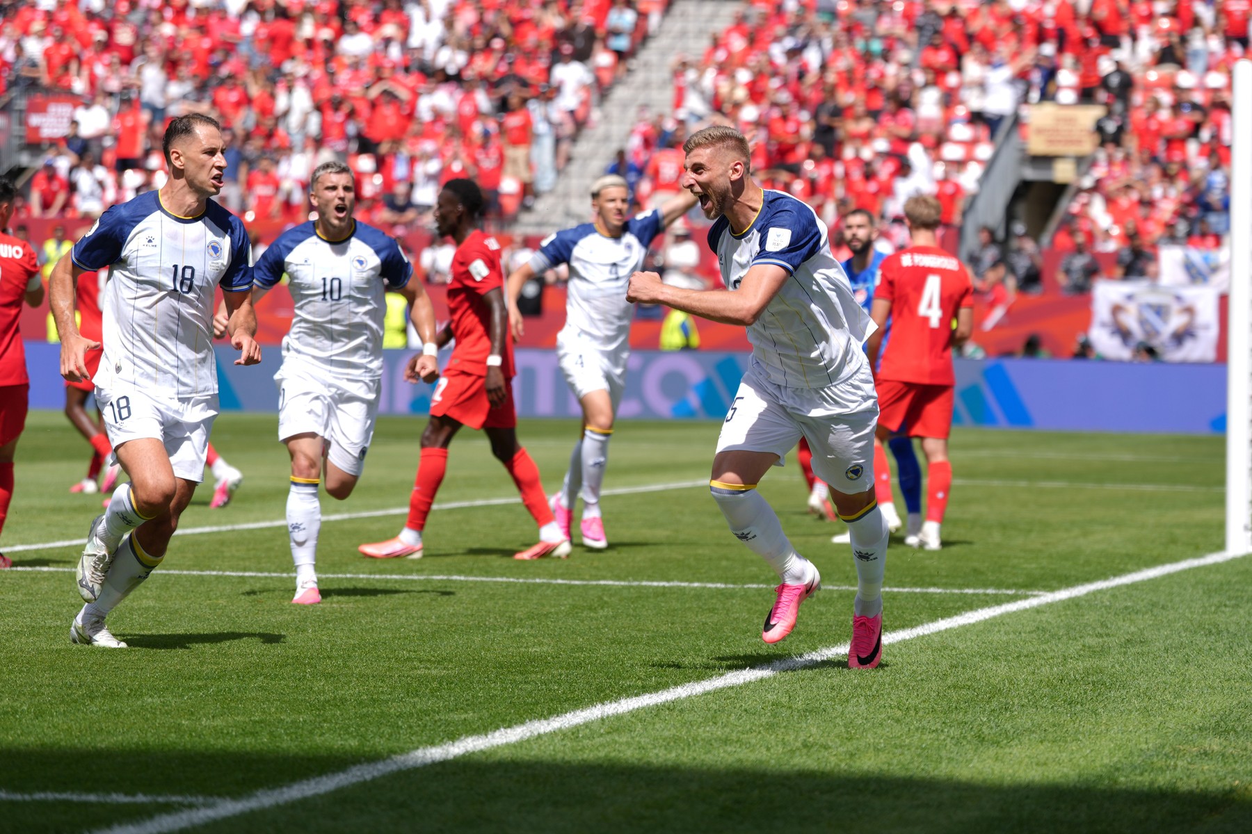 Canada -1. Remiză la Toronto! Jovo Lukic a fost titular și a marcat unicul gol al oaspeților
