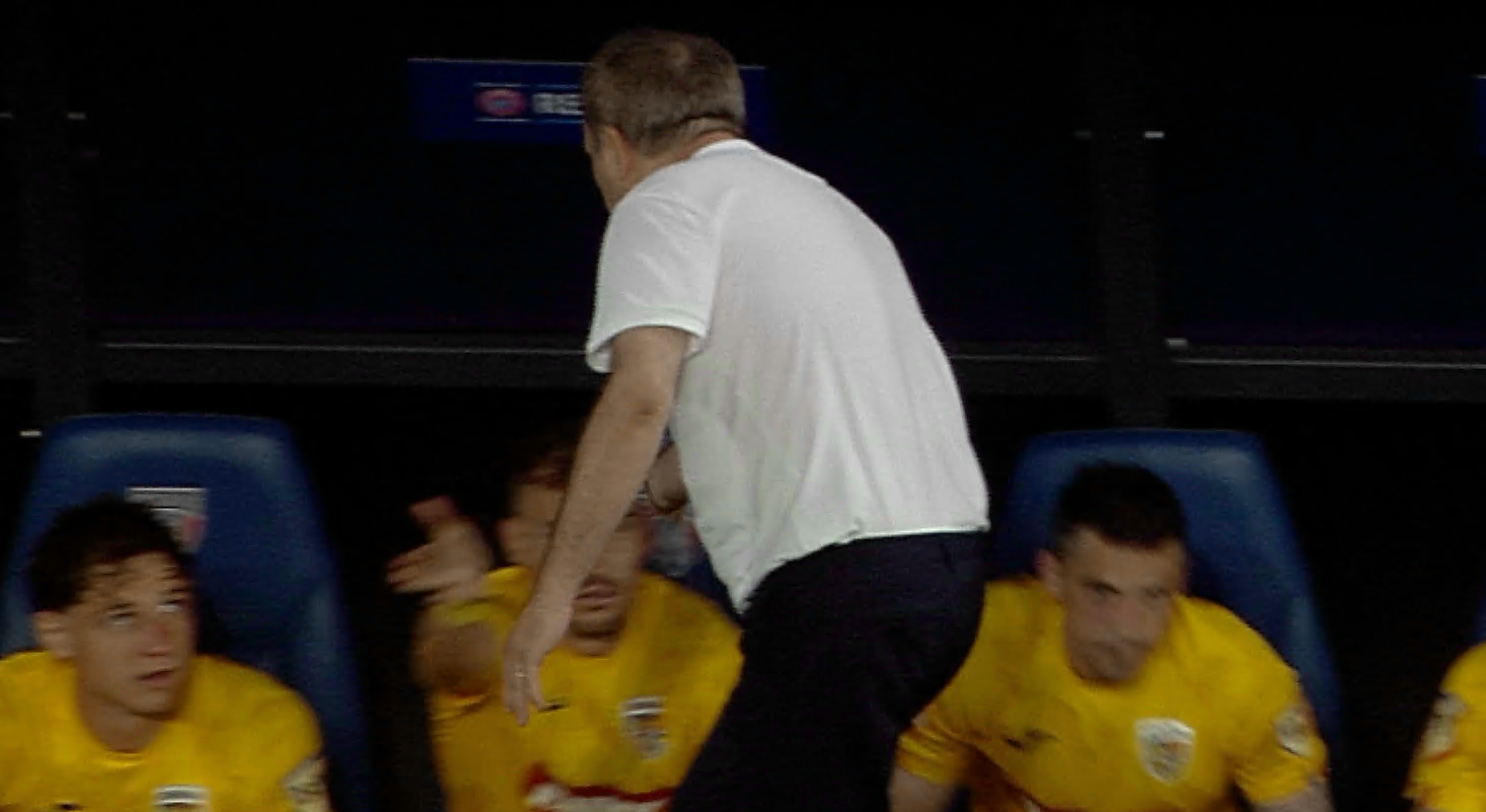 Camerele au surprins tot! Ce a făcut Gică Hagi, chiar înainte să se termine România -1