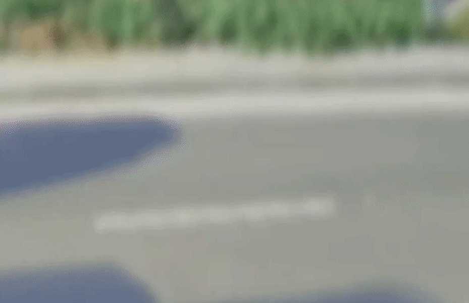 Scene șocante în Suceava: un șofer a lovit intenționat cu mașina un adolescent aflat pe trotinetă, apoi a coborât și l-a bătut