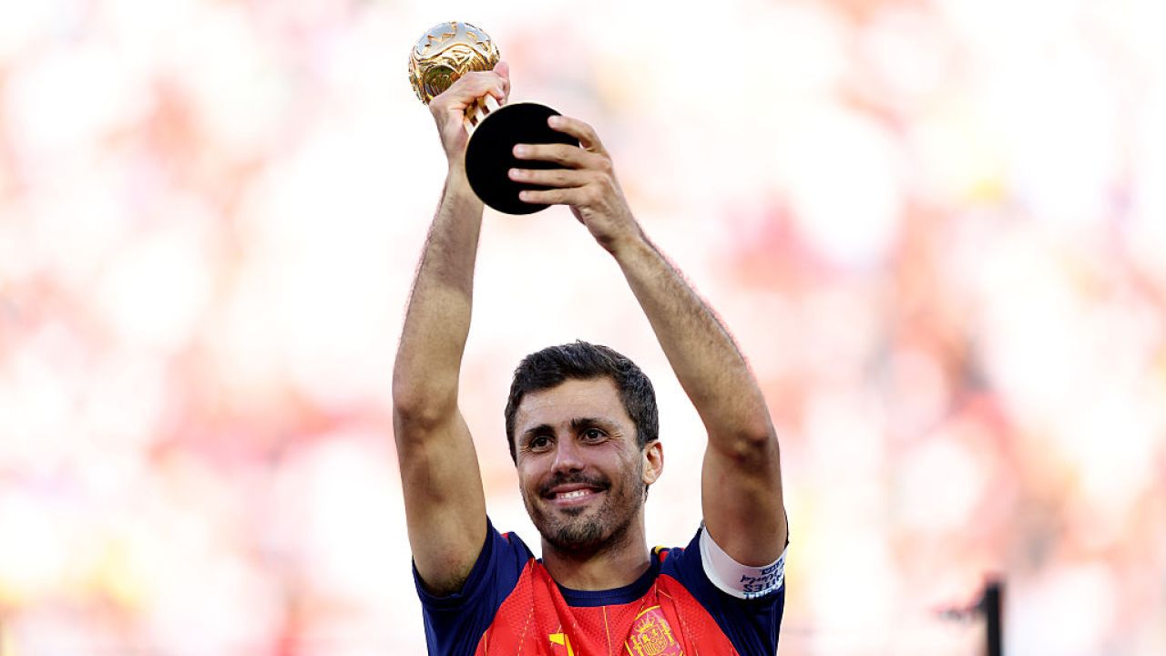 Cât e dispusă Real Madrid să plătească pentru transferul lui Rodri. Anunțul făcut de Fabrizio Romano
