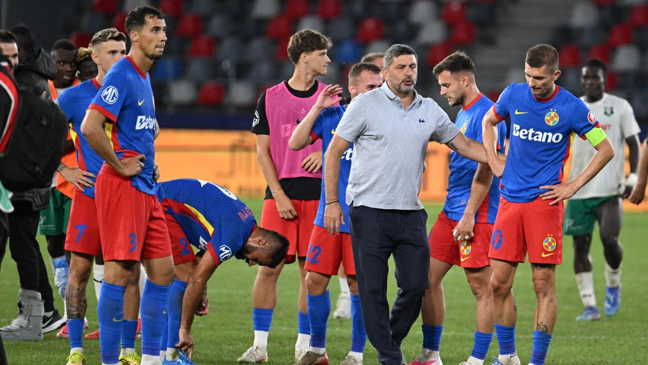 Răscoală la FCSB?! „Ne trebuie un antrenor, nu analiști de la televizor”