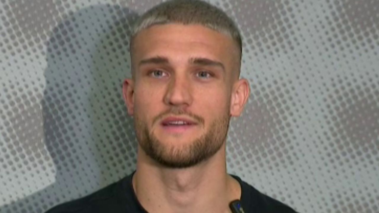 Bîrligea, „în război” cu fanii FCSB care îi înjură pe jucători: „Stați pe canapea, vă rog frumos”