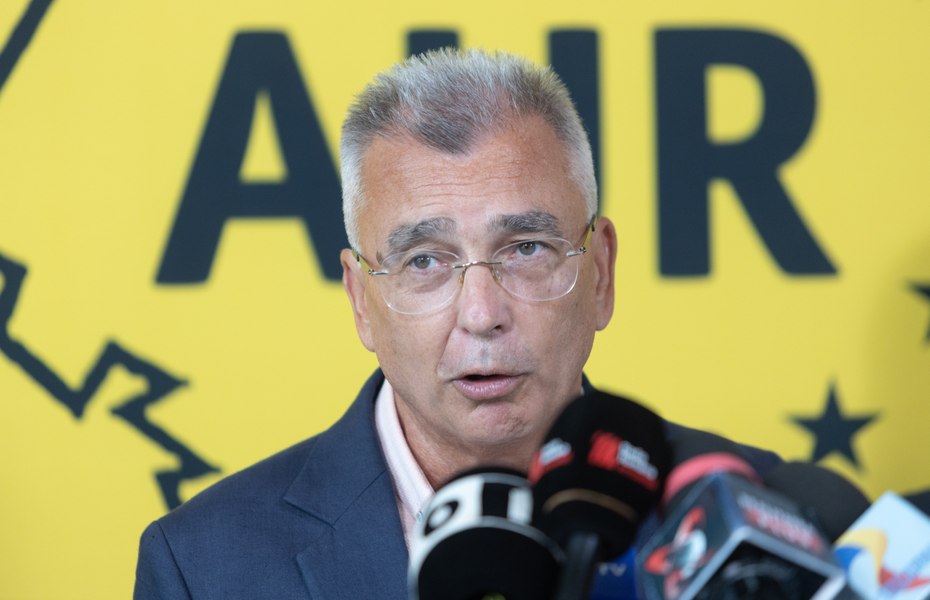 Petrișor Peiu explică fotografia cu George Simion și consilierul prezidențial Marius Lazurca: „Nu sunt negocieri ascunse”