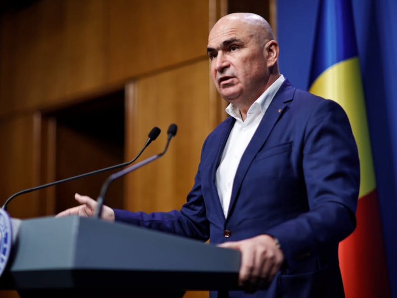 Bolojan, avertisment după violențele din Piața Victoriei: „Nu ne putem permite să ne pierdem unii de alții”