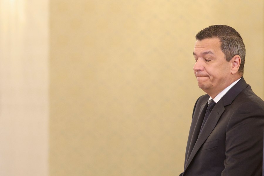 Domnule Grindeanu, nu ne mai luaţi pe toţi de proşti! Că nu suntem!